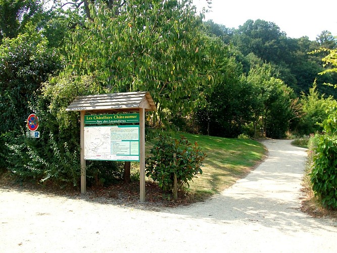 PARC DES LAVANDIÈRES