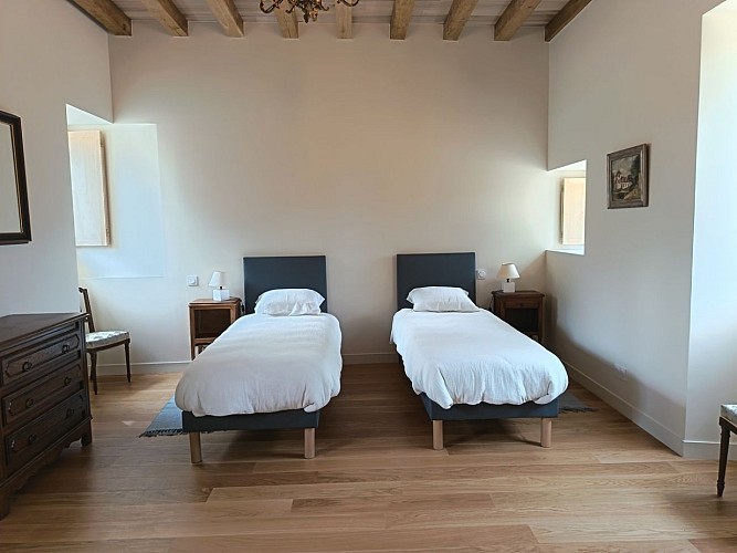 Logis chambre à la marche
