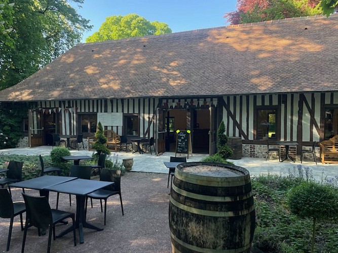 Salon de thé château du breuil