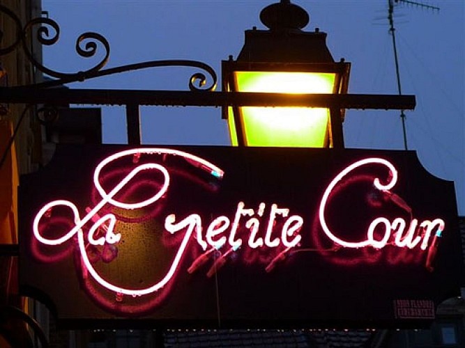 la-petite-cour-2283