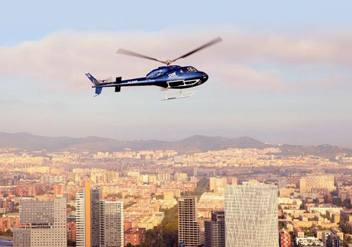 A 360° Tour of Barcelona – By foot, helicopter and boat