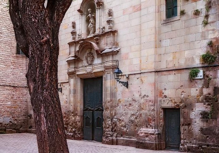 Barcellona a 360° - a piedi, in elicottero e in barca