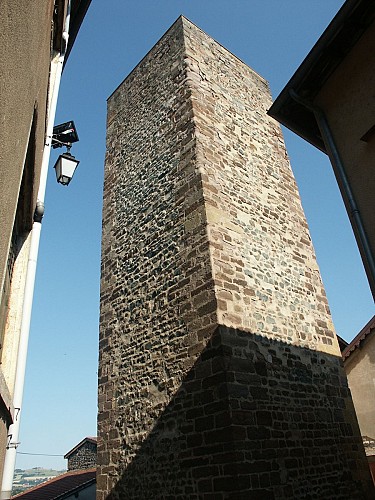 de Sain-Bel à Savigny - Les murmures du temps