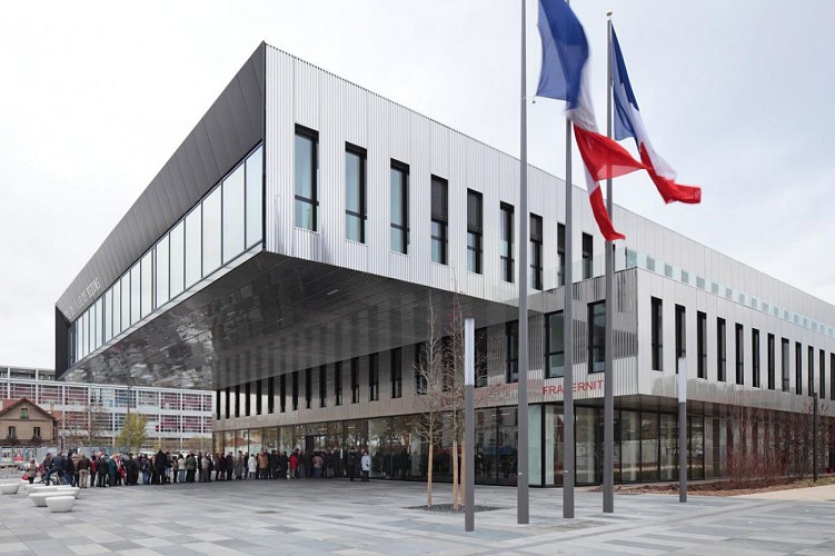 Hôtel de Ville de Bezons - 2015 (ECDM)