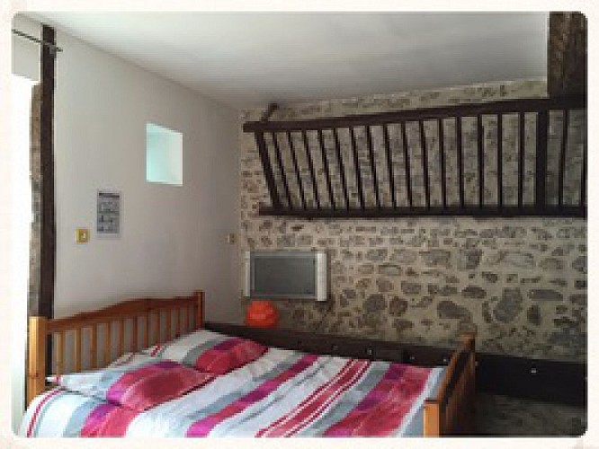 GITE DE GROUPE "CLOS ROBIN"