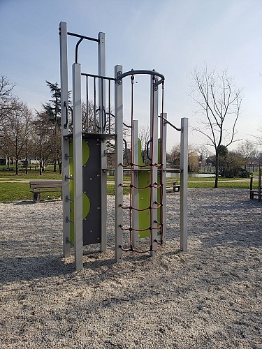 Aire de jeux du parc