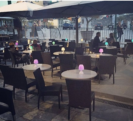 Cafe de la Place