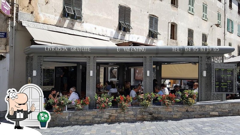 r31a-U-Valentinu-facade