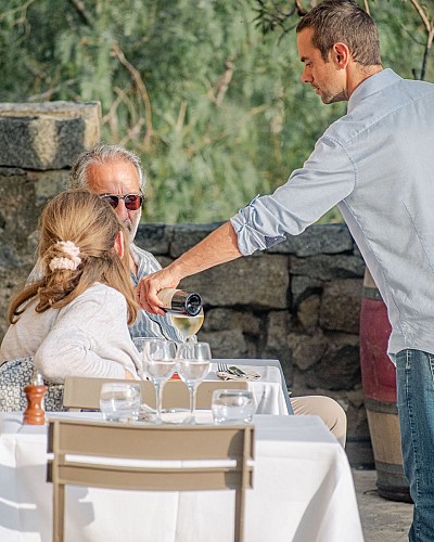 Le Repas en terrasse à la Casa Musicale