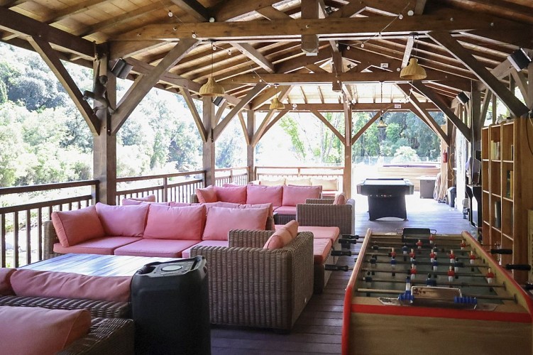 ESPACE POOL HOUSE
