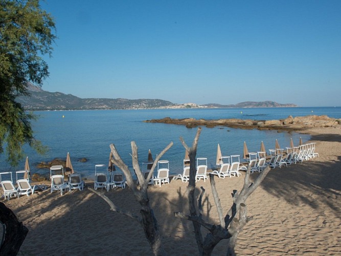 CLUB ARINELLA la plage