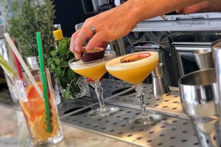 corto-vieux-port-coktails-bastia