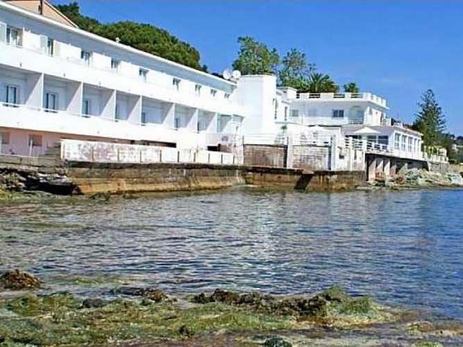 HOTEL-ARIANA-5