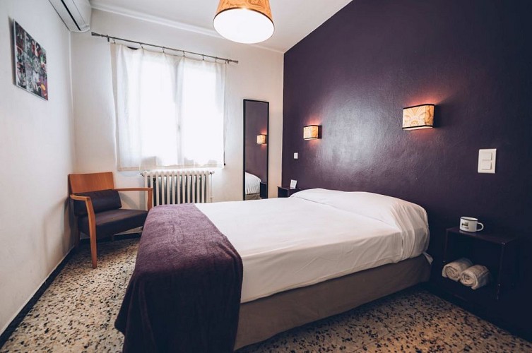 CHAMBRE TAUPE