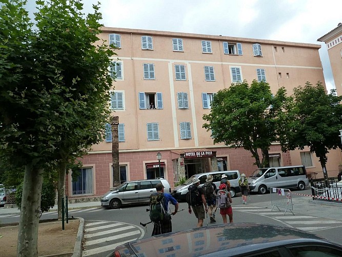hotel-de-la-paix