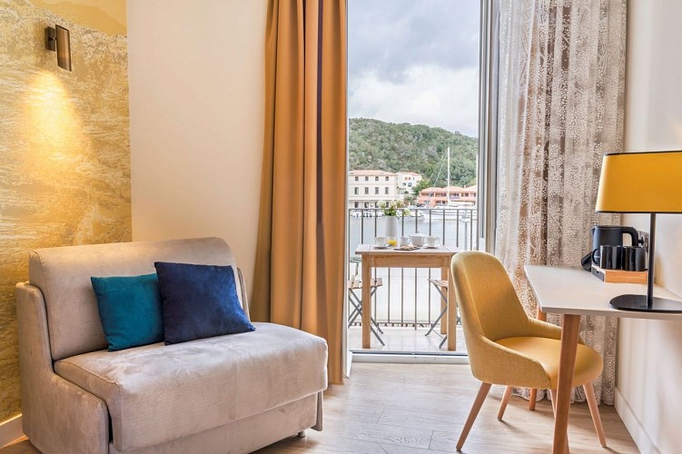 hotel bonifacio best western roy aragon vue port (6) (1)