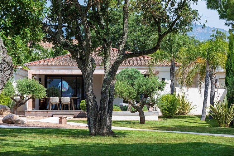 DON CÉSAR & SPA