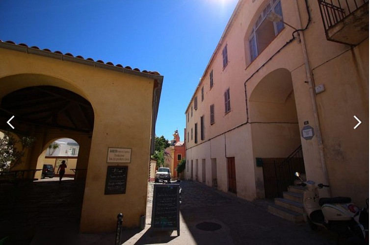 hotelcentreCalvi