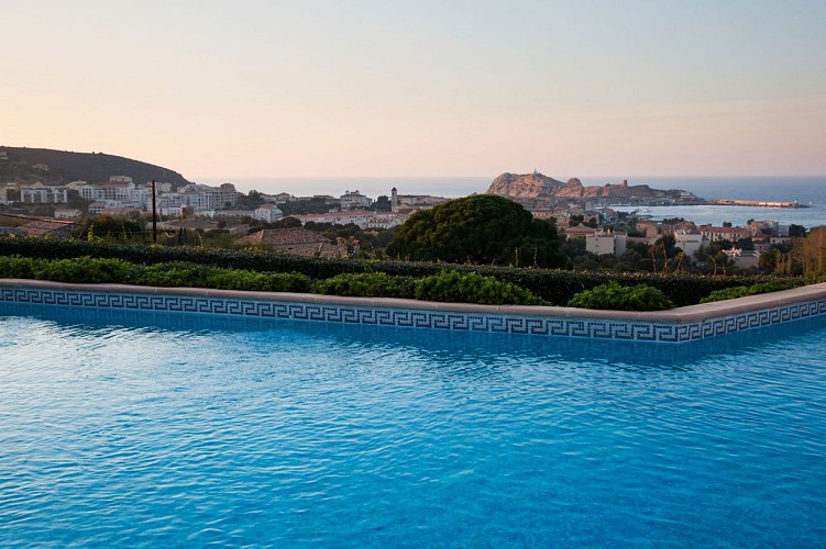 La Piscine de l'Hôtel Funtana Marina