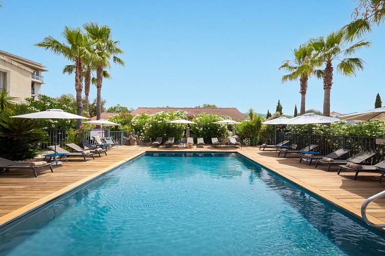 GOLFE HÔTEL