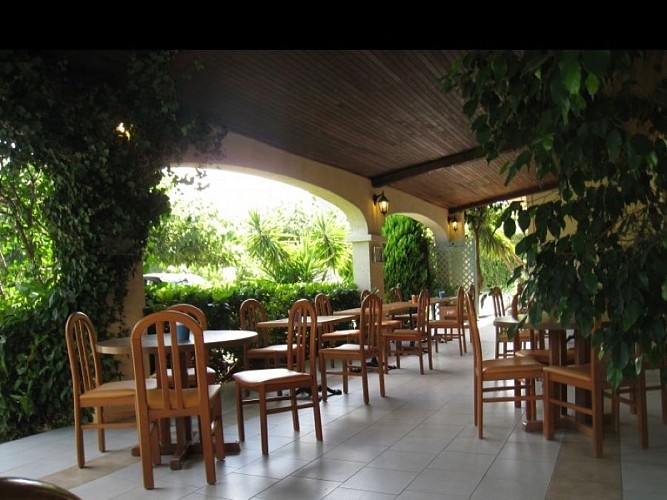 Les-Orangers-Terrasse-6