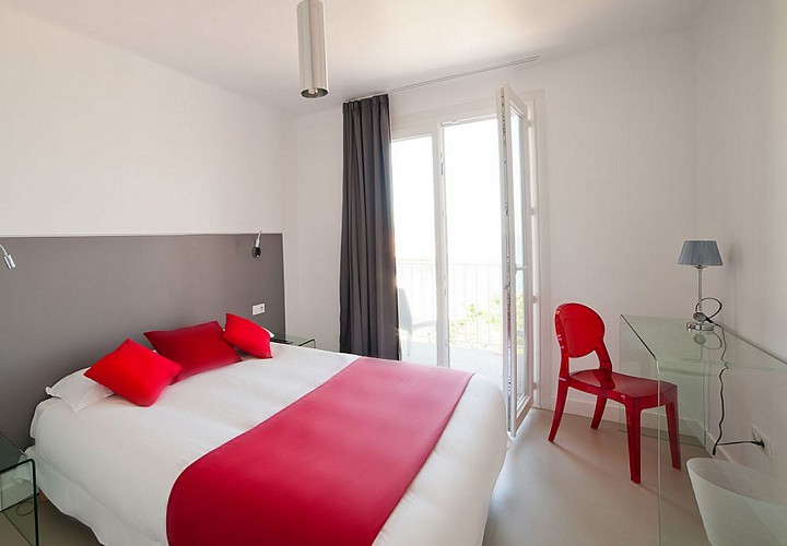 hotelisolellaagosta1