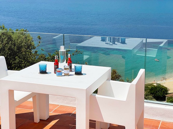 Amare-RoofTop-2