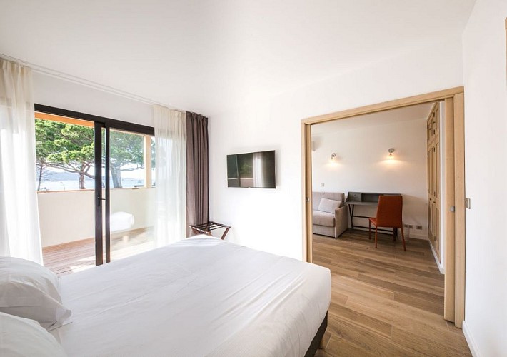 Suite-2