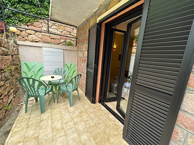 TERRASSE STUDIO