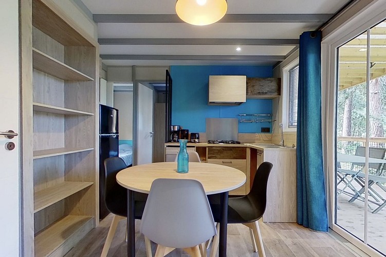 ARUTOLI