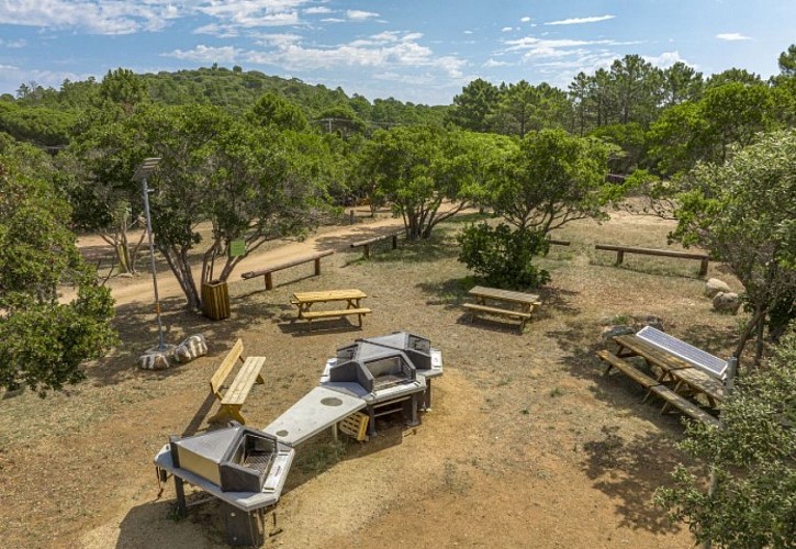CAMP California 2024  (10) (Petit)