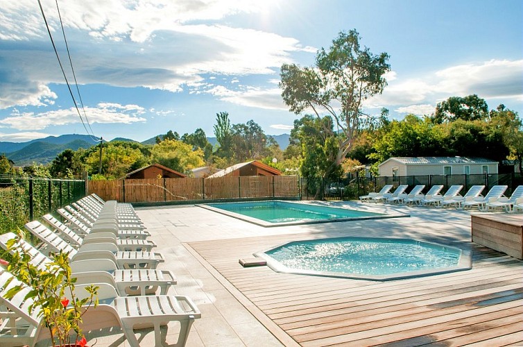 camping-st-florent-piscine3