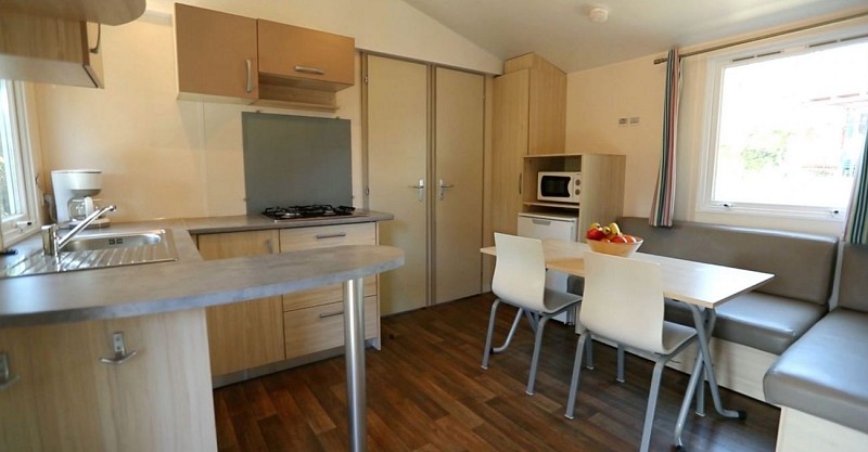 camping-des-iles-4-etoiles-bonifacio-mobil-home-4