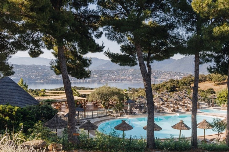 PHOTO ACSI 900X600PX - piscine + panorama