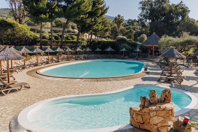 PHOTO ACSI 900X600PX - piscine
