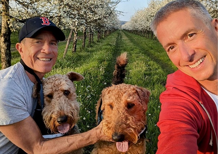 D&amp;W with Dogs_landscape
