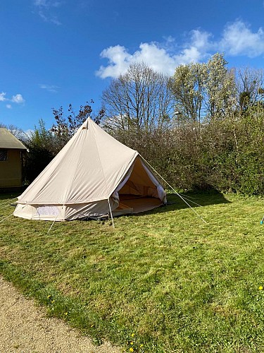 GLAMPING SAINTE-SUZANNE