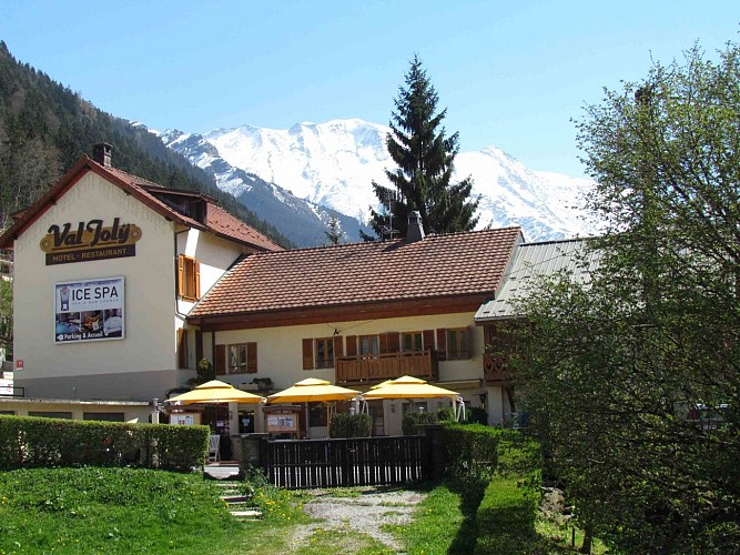 Hôtel Le Val Joly