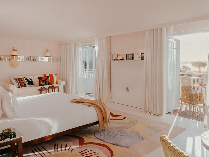 Villa_Colette_Cap_Ferret_Starck_Julius_Hirtzberger_suite prestige_B0075100