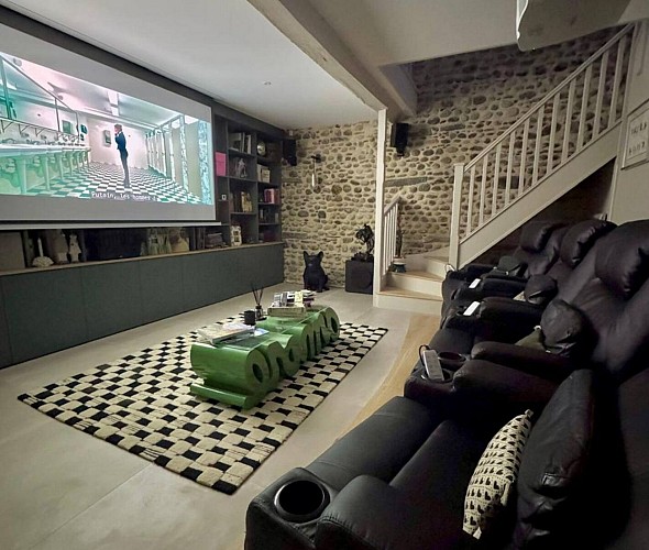 Maison Maün - Gelos - home cinema