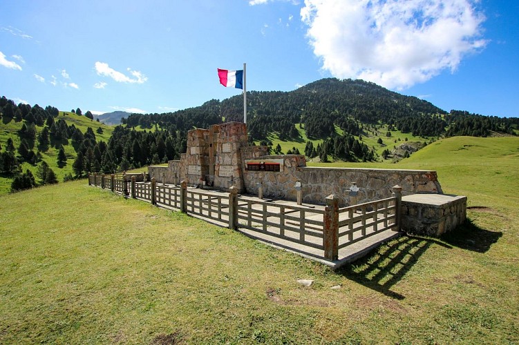 Ceremony at Pas de L'Aiguille