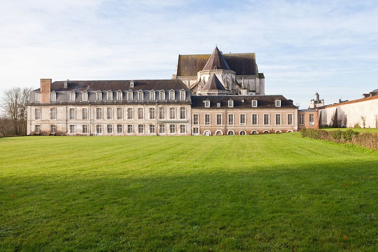 Abbaye Royale de Saint-Riquier Baie de Somme
