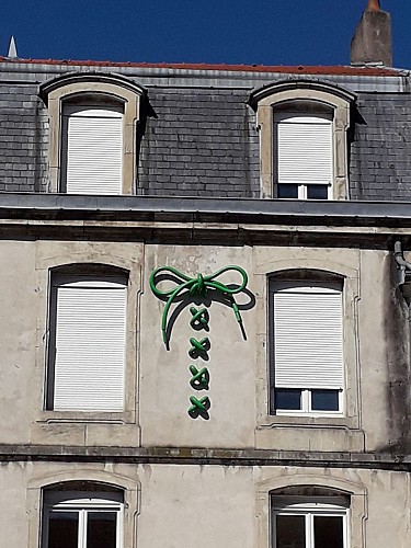 Group Hug II : 51 rue du Maréchal Lattre de Tassigny