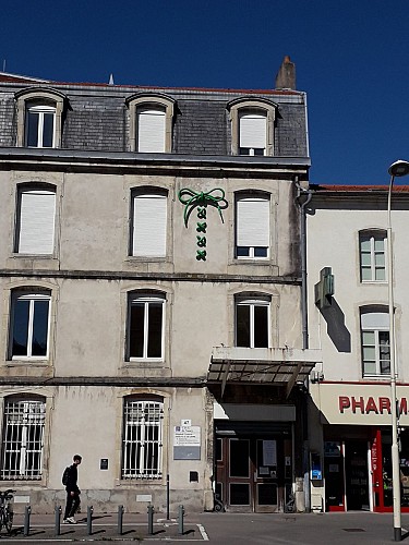 Group Hug II : 51 rue du Maréchal Lattre de Tassigny
