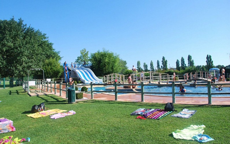 Piscine Eysines