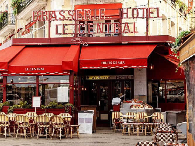 2-Le Central_Façade2©