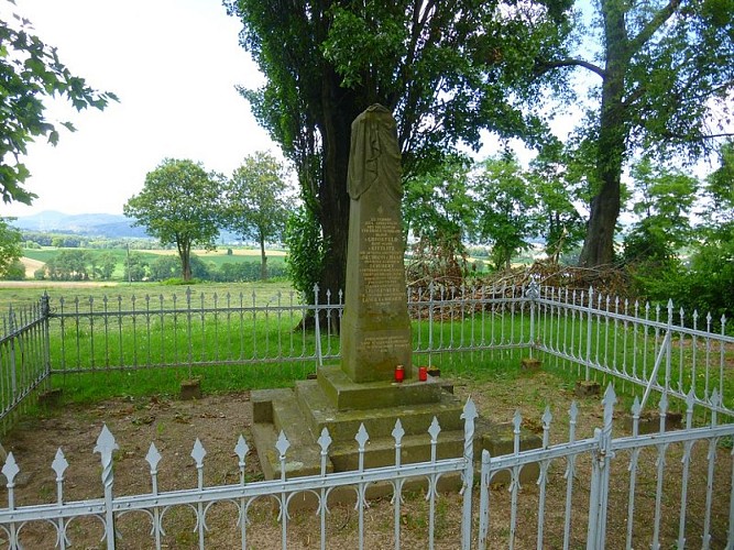 Le premier des trois monuments allemands commémoratifs
