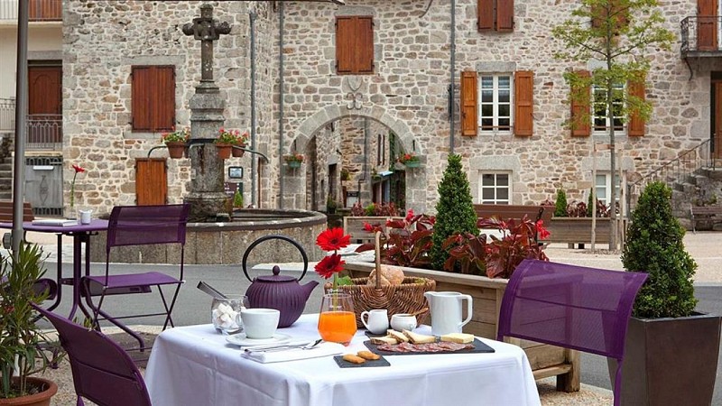 Restaurant "Auberge de la Tour"