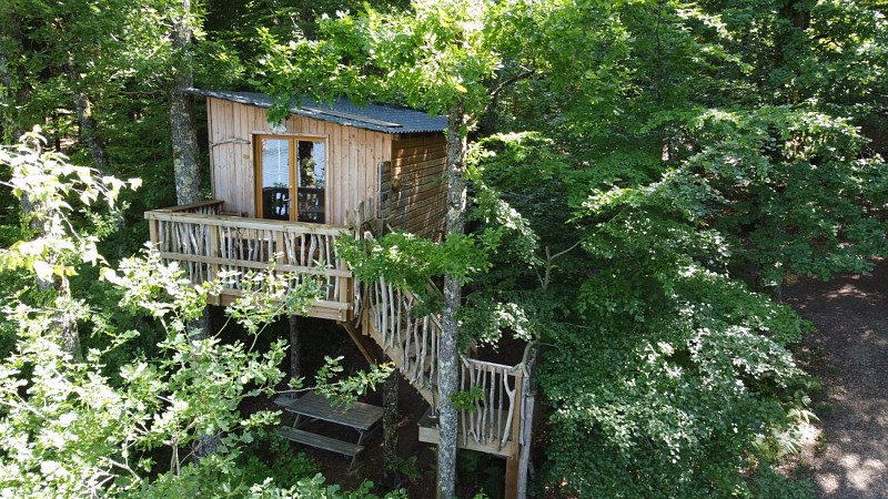 Les Cabanes au bord du lac - La Salers