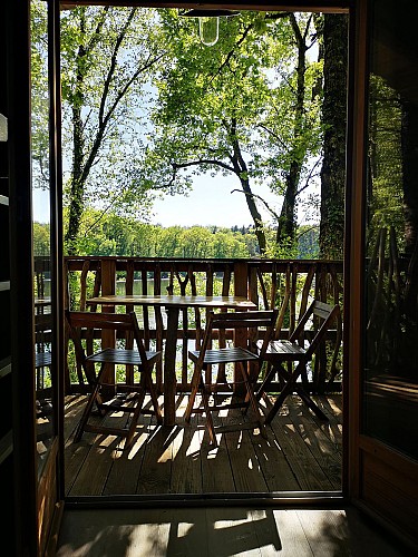 Les Cabanes au bord du lac - La Salers